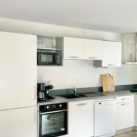 Le Layris - Maison Independante Avec Cour * Campan