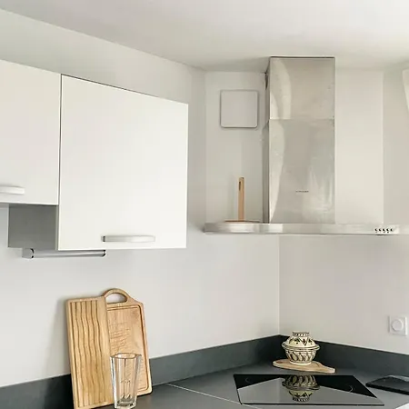 Le Layris - Maison Independante Avec Cour