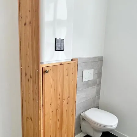 Le Layris - Maison Independante Avec Cour بيت للعطل